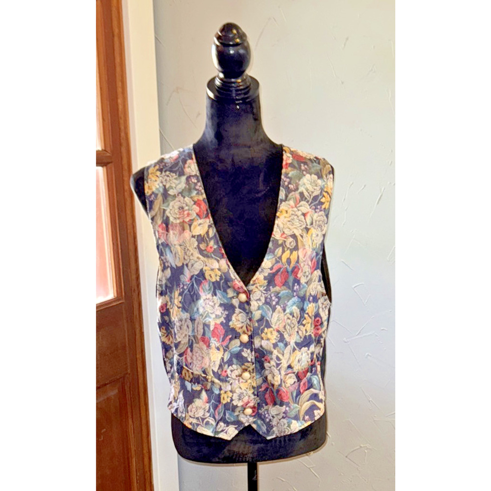 Vintage 1990’s Ladies Floral Vest‎ Cottagecore Steampunk